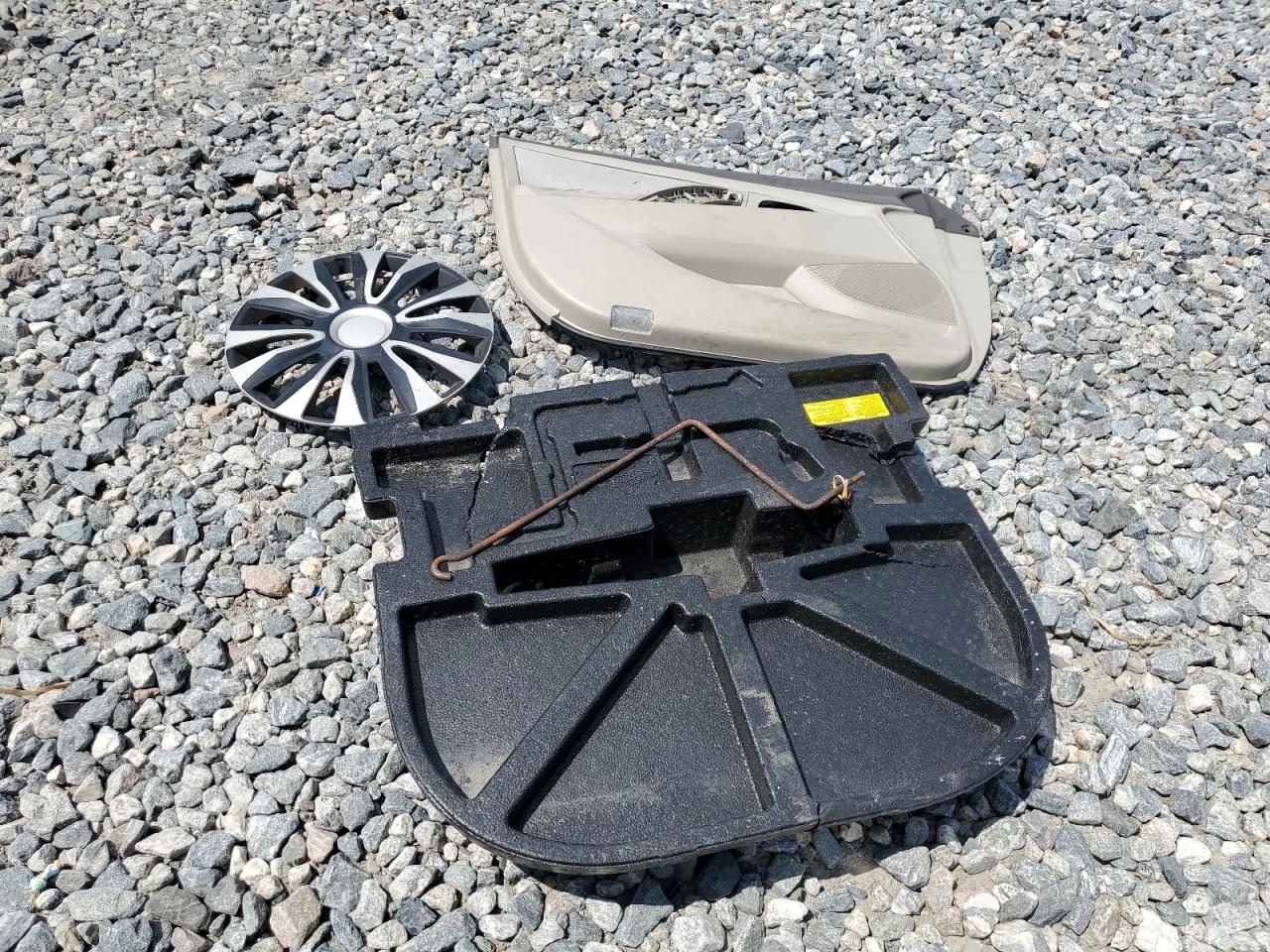 2009 Toyota Camry Base VIN: 4T1BE46K69U264402 Lot: 71600825