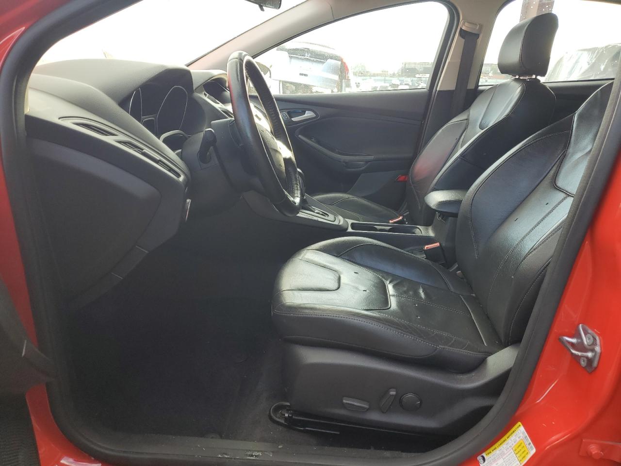 2015 Ford Focus Se VIN: 1FADP3K24FL256815 Lot: 81771395