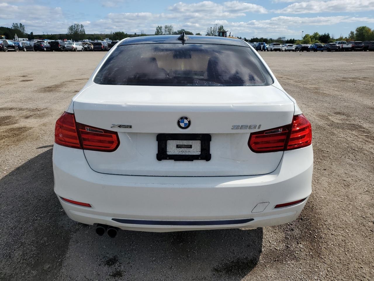 2014 BMW 328 Xi VIN: WBA3B3C53EF545112 Lot: 71831375