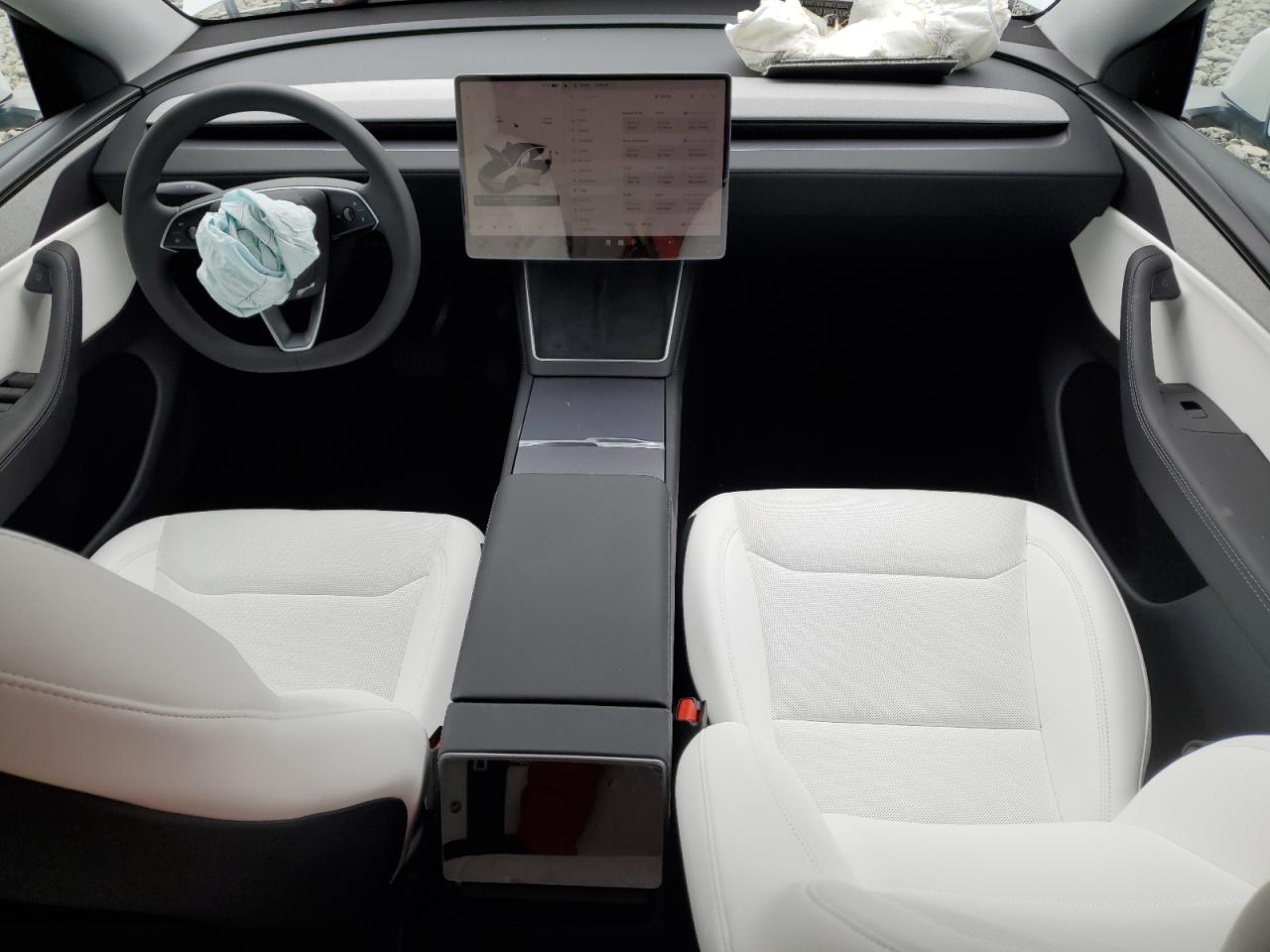 2026 Tesla Model Y VIN: 7SAYGDEE1TA461241 Lot: 80919845