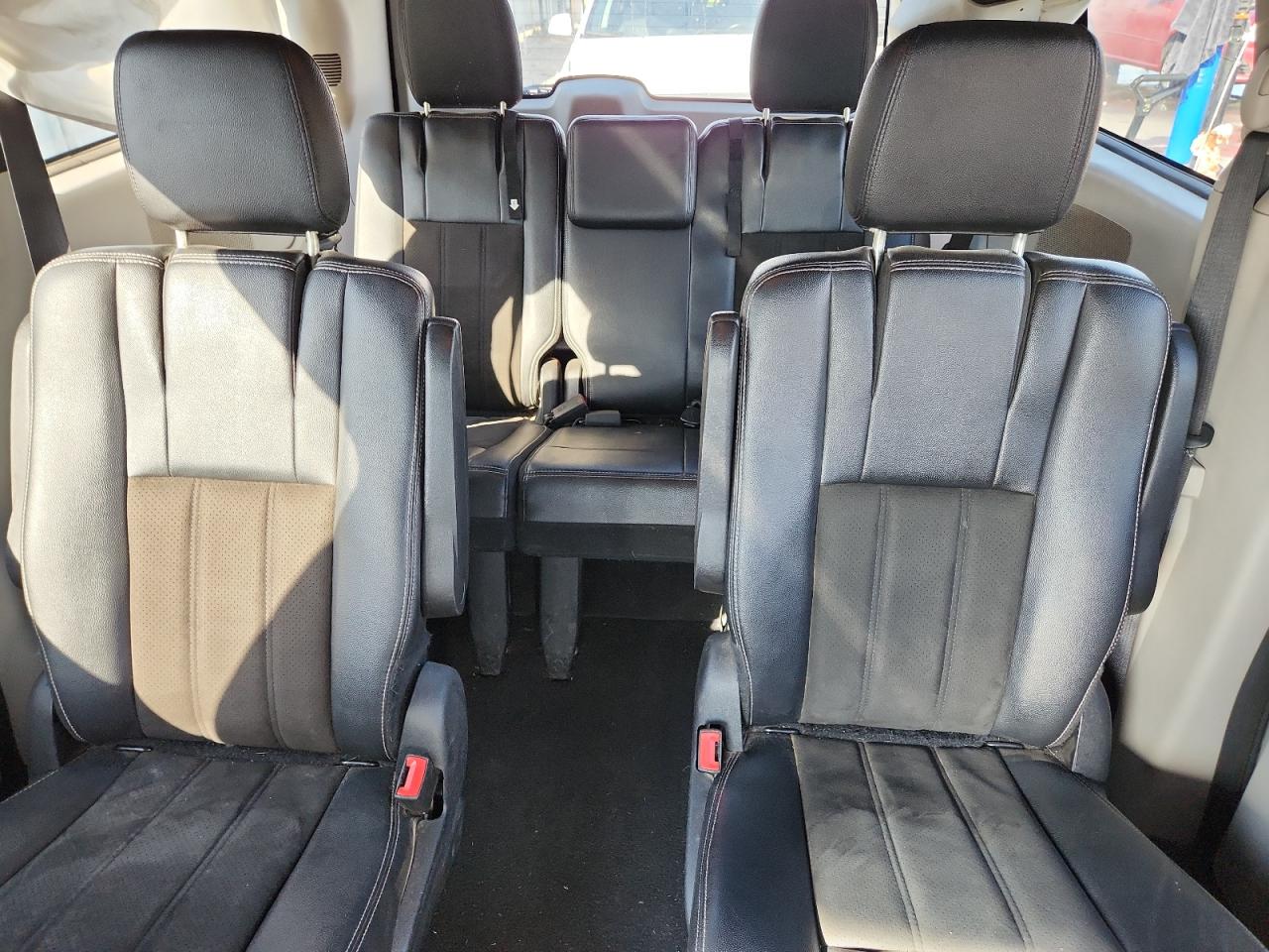 2019 Dodge Grand Caravan Sxt VIN: 2C4RDGCG8KR565702 Lot: 80697585