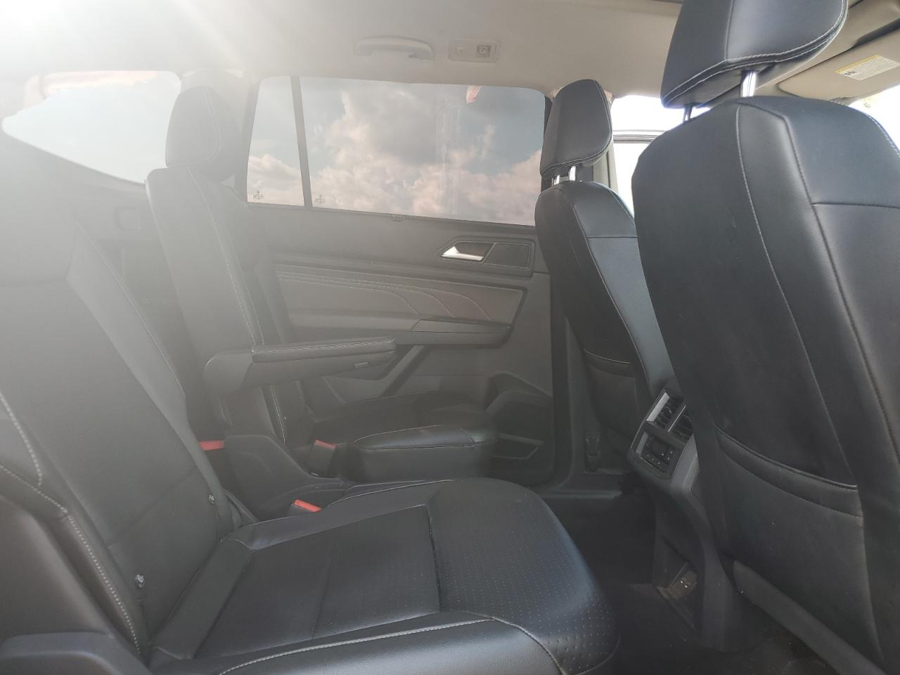 2021 Volkswagen Atlas Se VIN: 1V2KR2CA3MC548818 Lot: 80876625