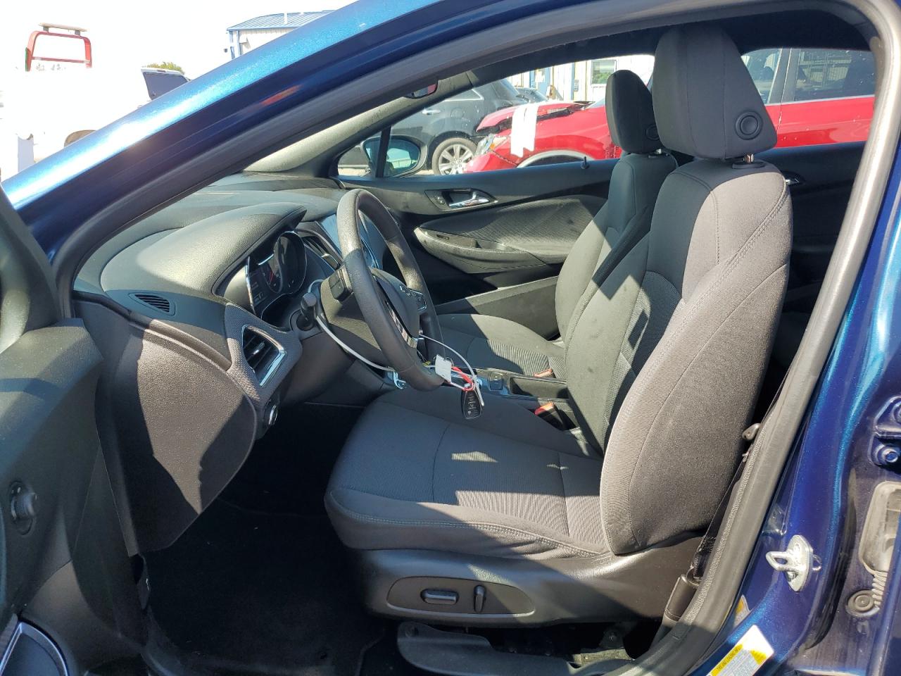 2019 Chevrolet Cruze Lt VIN: 1G1BE5SM4K7110298 Lot: 81306255