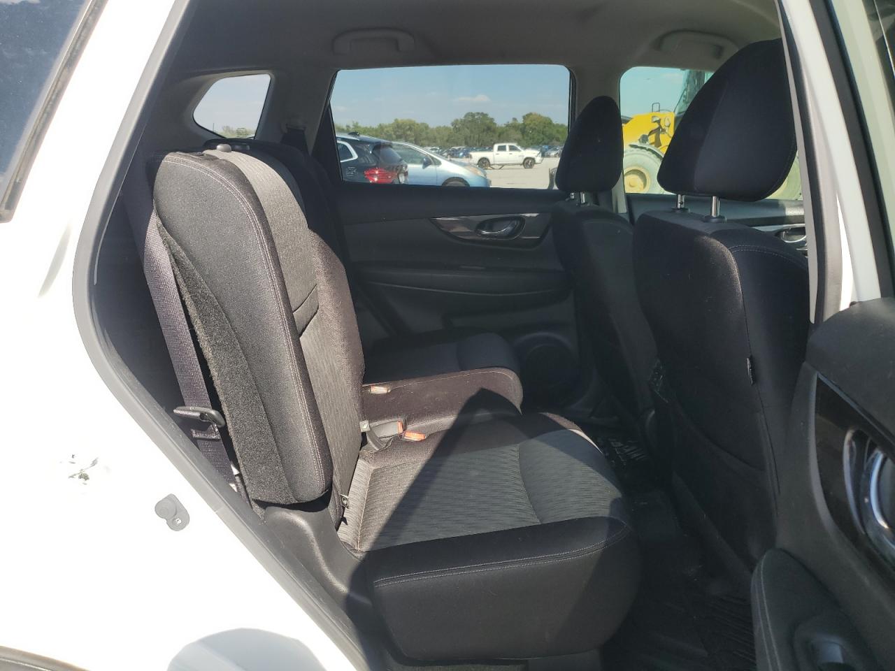 2018 Nissan Rogue S VIN: JN8AT2MVXJW347755 Lot: 82129235