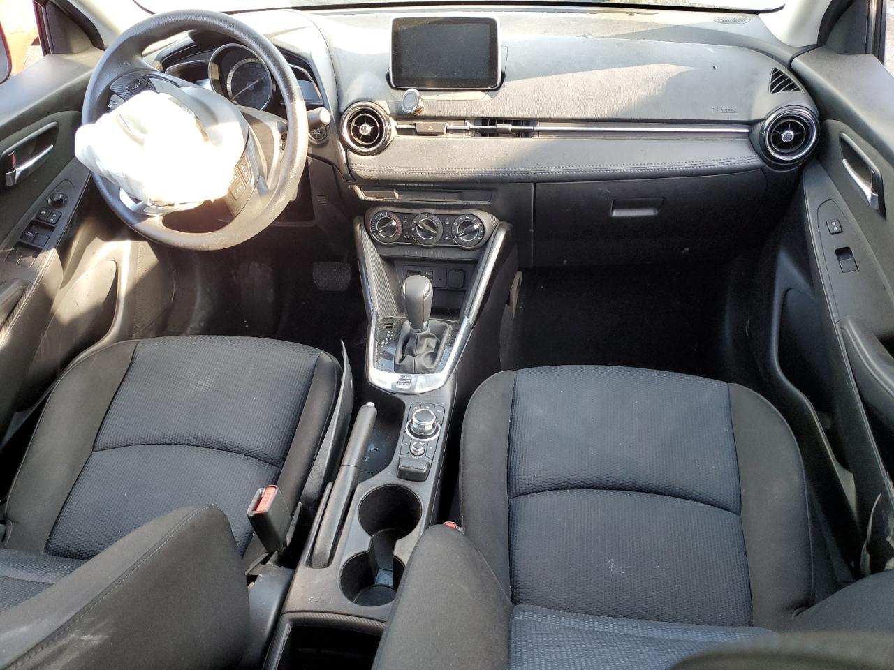 2017 Toyota Yaris Ia VIN: 3MYDLBYV2HY151686 Lot: 80331735