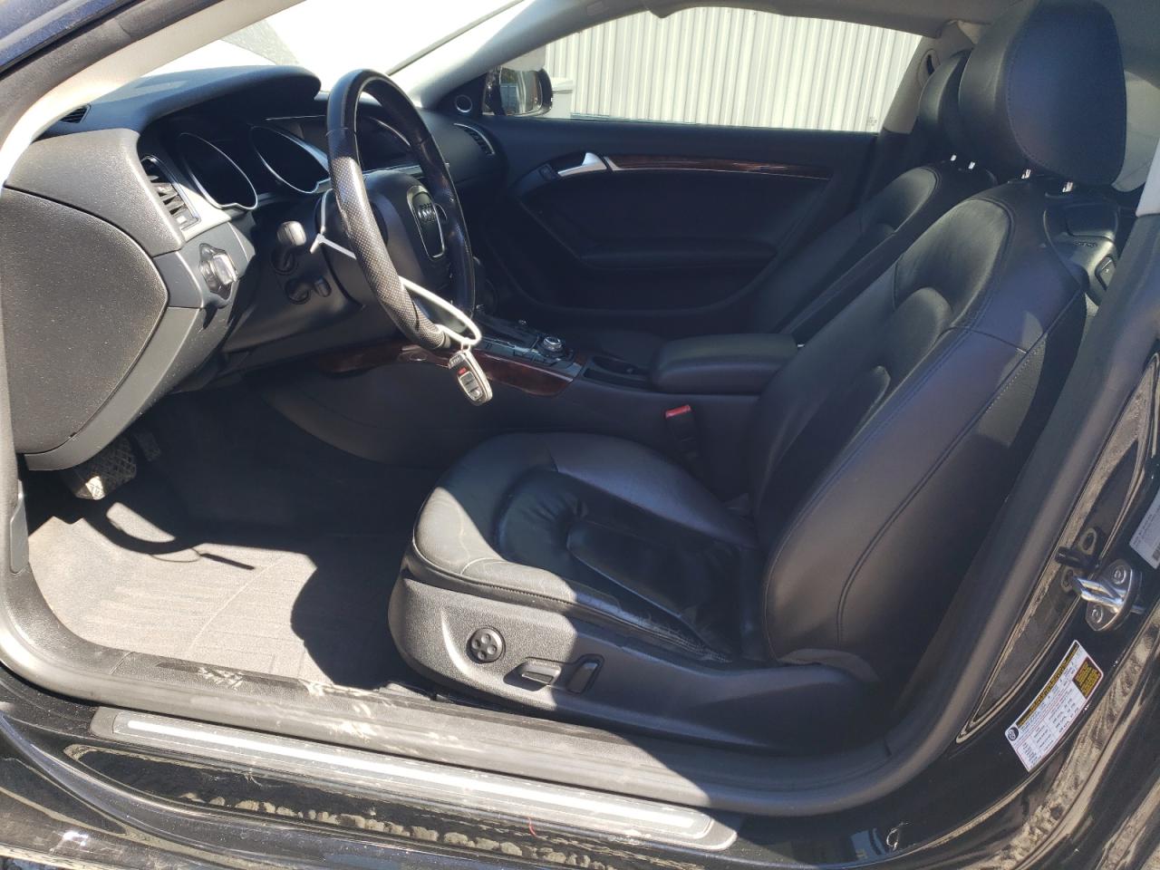 2011 Audi A5 Premium Plus VIN: WAULFAFR5BA009309 Lot: 81526935