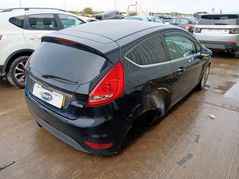 2010 FORD FIESTA TITANIUM 