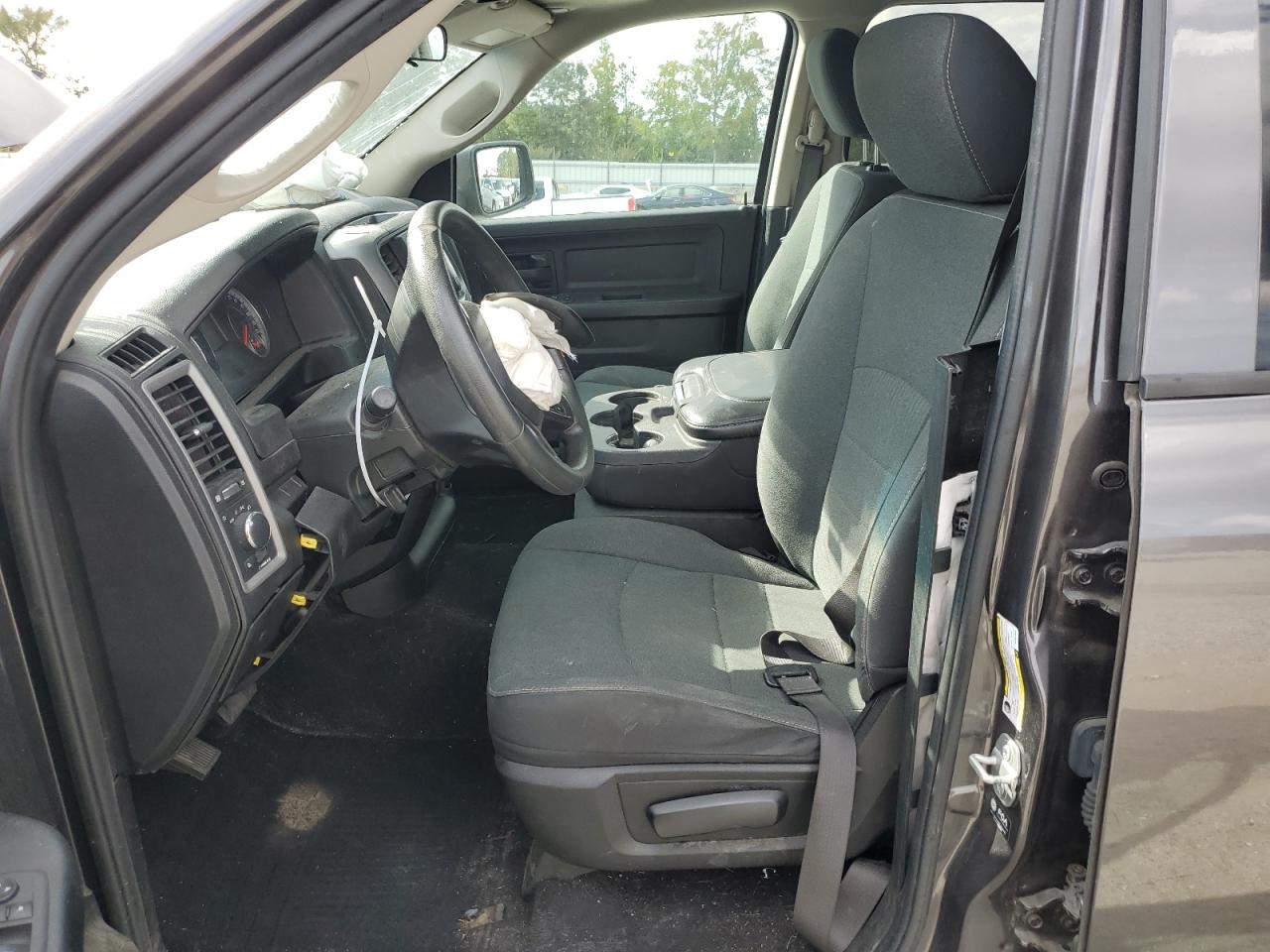 2021 Ram 1500 Classic Tradesman VIN: 1C6RR6FG2MS561953 Lot: 84224585