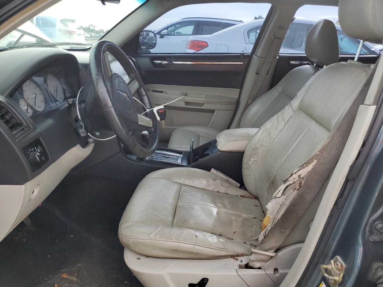 2006 Chrysler 300 Touring VIN: 2C3KA53G36H119018 Lot: 81190425