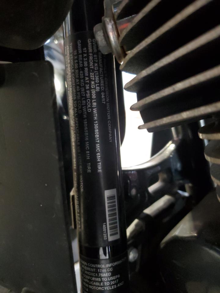 2017 Harley-Davidson Flhtcu Ultra Classic Electra Glide VIN: 1HD1FCC12HB671273 Lot: 80634325