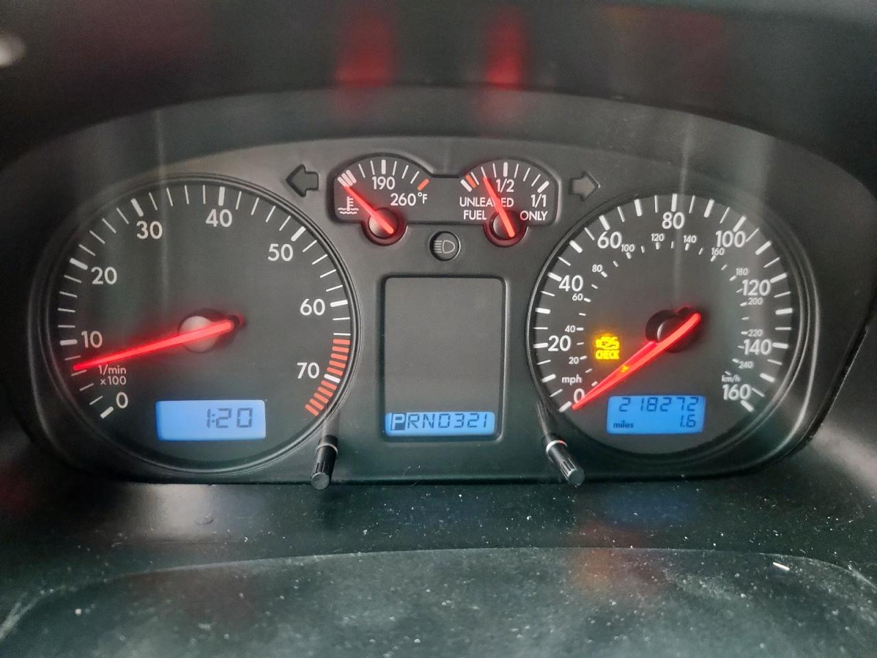 2002 Volkswagen Eurovan Gls VIN: WV2KB47042H008513 Lot: 83827755