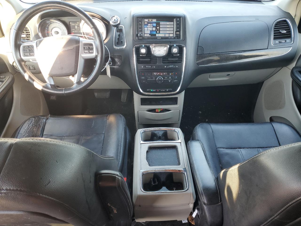 2014 Chrysler Town & Country Touring VIN: 2C4RC1BG9ER156811 Lot: 81423295