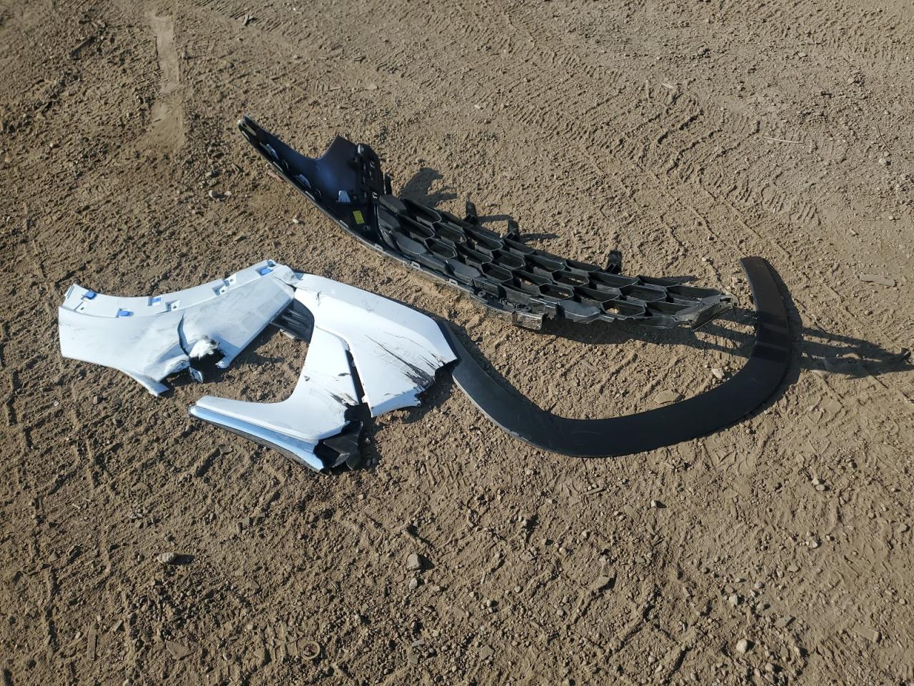 2025 Chevrolet Trax Ls VIN: KL77LFEP4SC060778 Lot: 81511655