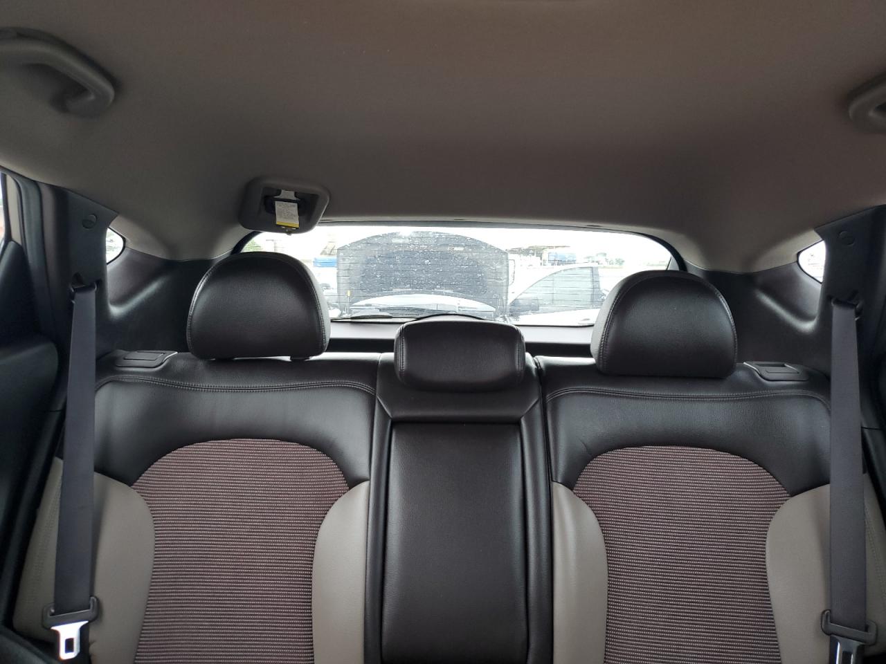 2011 Hyundai Tucson Gls VIN: KM8JUCAC0BU224654 Lot: 83989635