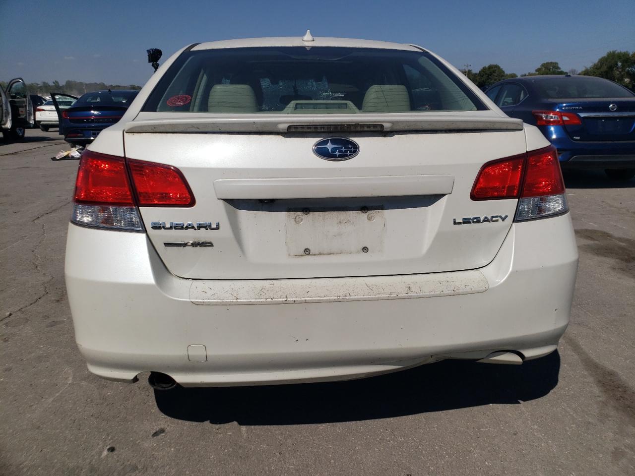 2014 Subaru Legacy 2.5I Limited VIN: 4S3BMCN6XE3016790 Lot: 81338235
