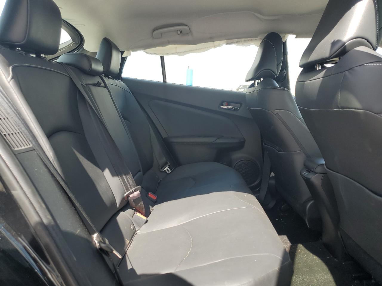 2021 Toyota Prius Prime Le VIN: JTDKAMFP2M3186954 Lot: 71192315