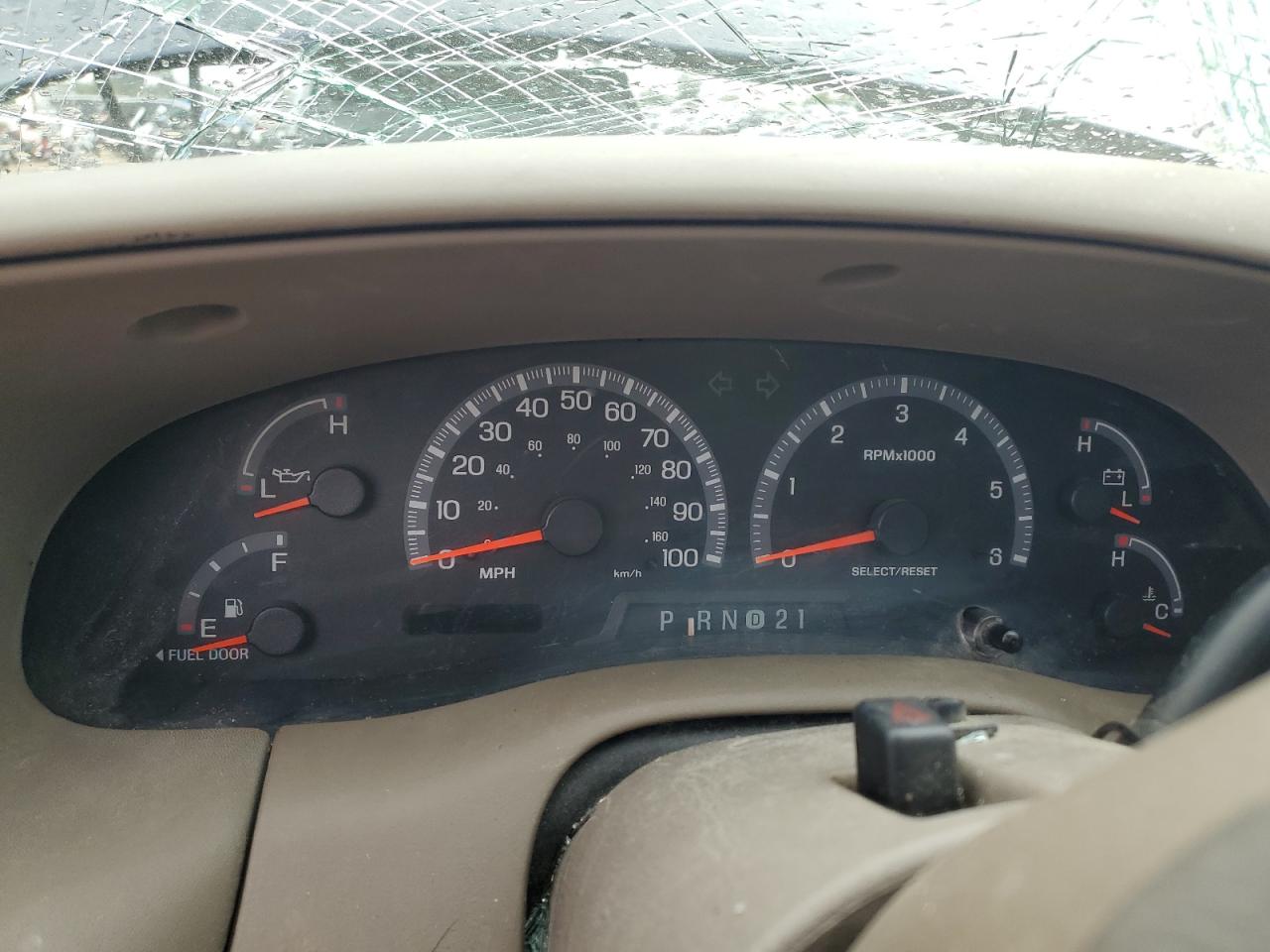2002 Ford F150 VIN: 2FTRX18L82CA27045 Lot: 80863535