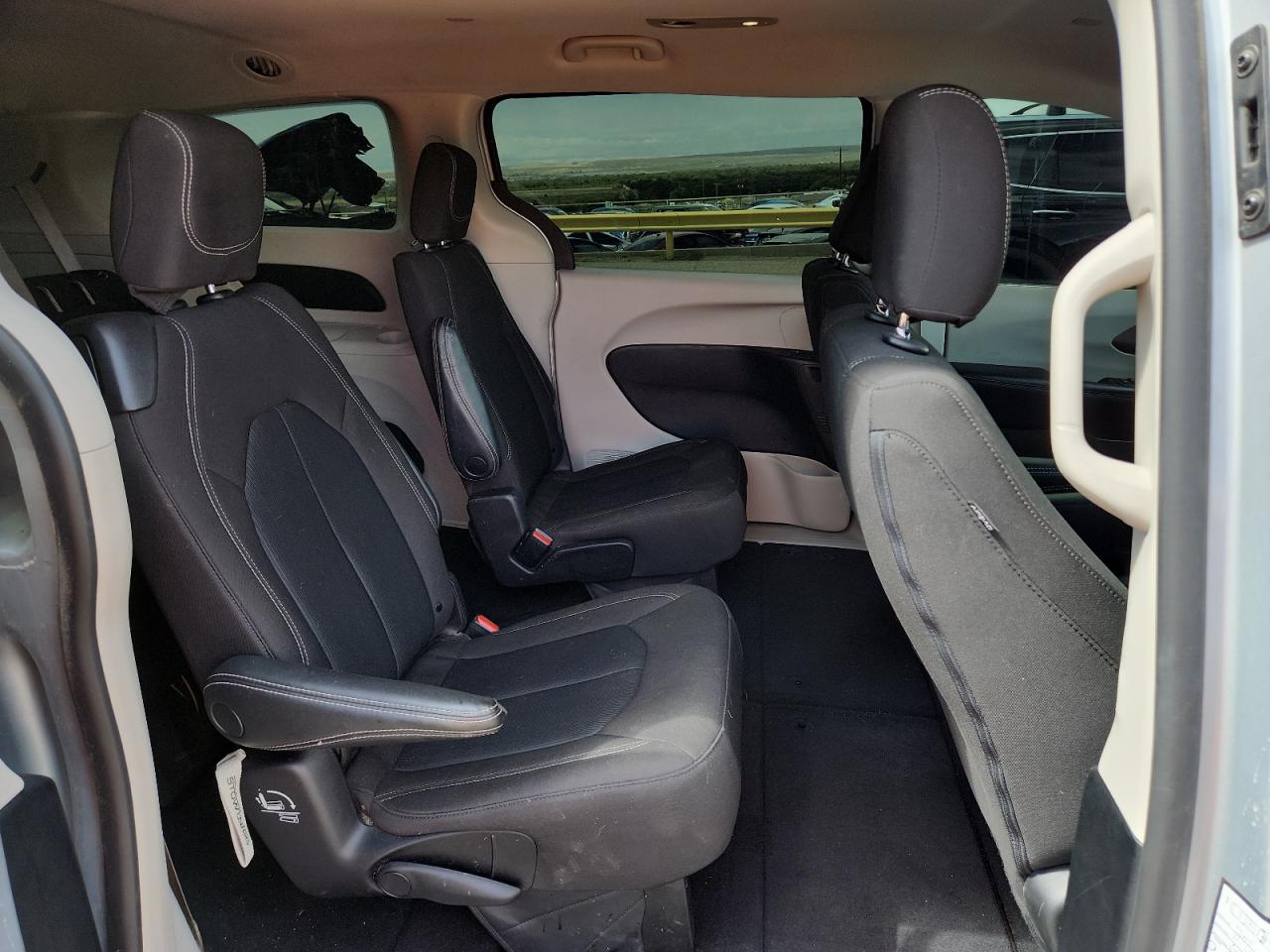 2022 Chrysler Voyager Lx VIN: 2C4RC1CG7NR225378 Lot: 80348535