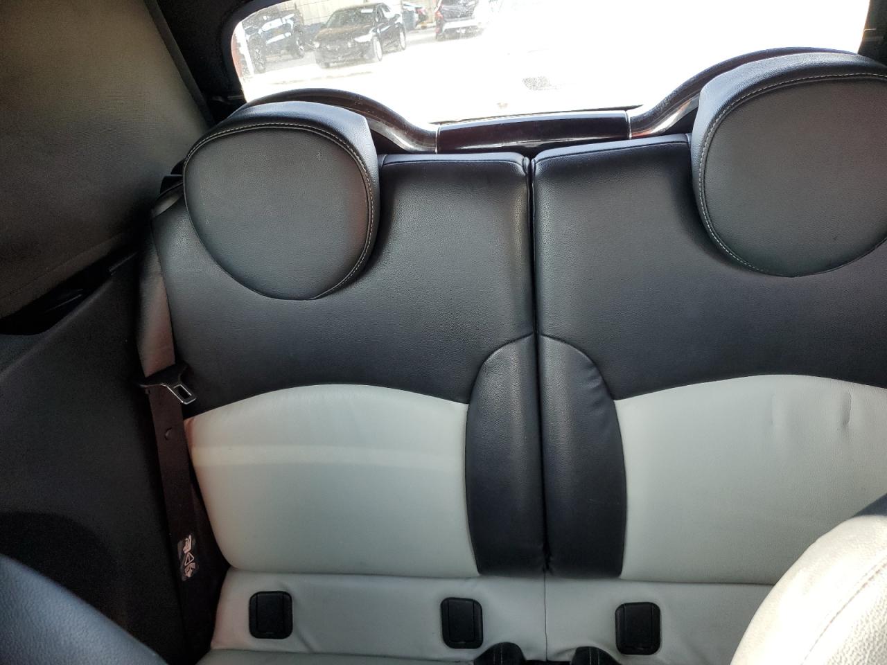 2011 Mini Cooper S VIN: WMWZP3C55BTX83424 Lot: 71659535