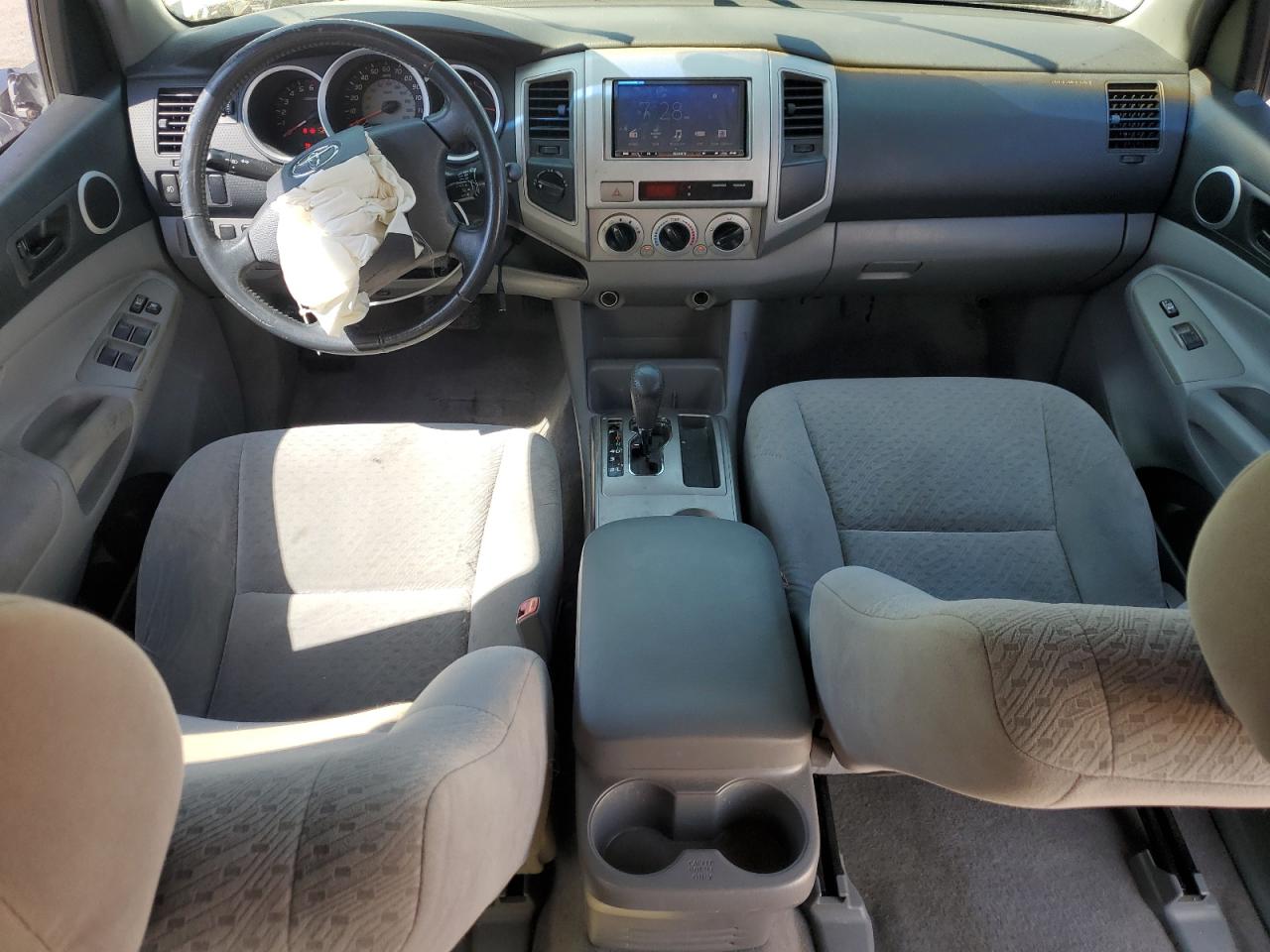 2007 Toyota Tacoma Double Cab VIN: 3TMLU42N77M010937 Lot: 81412095