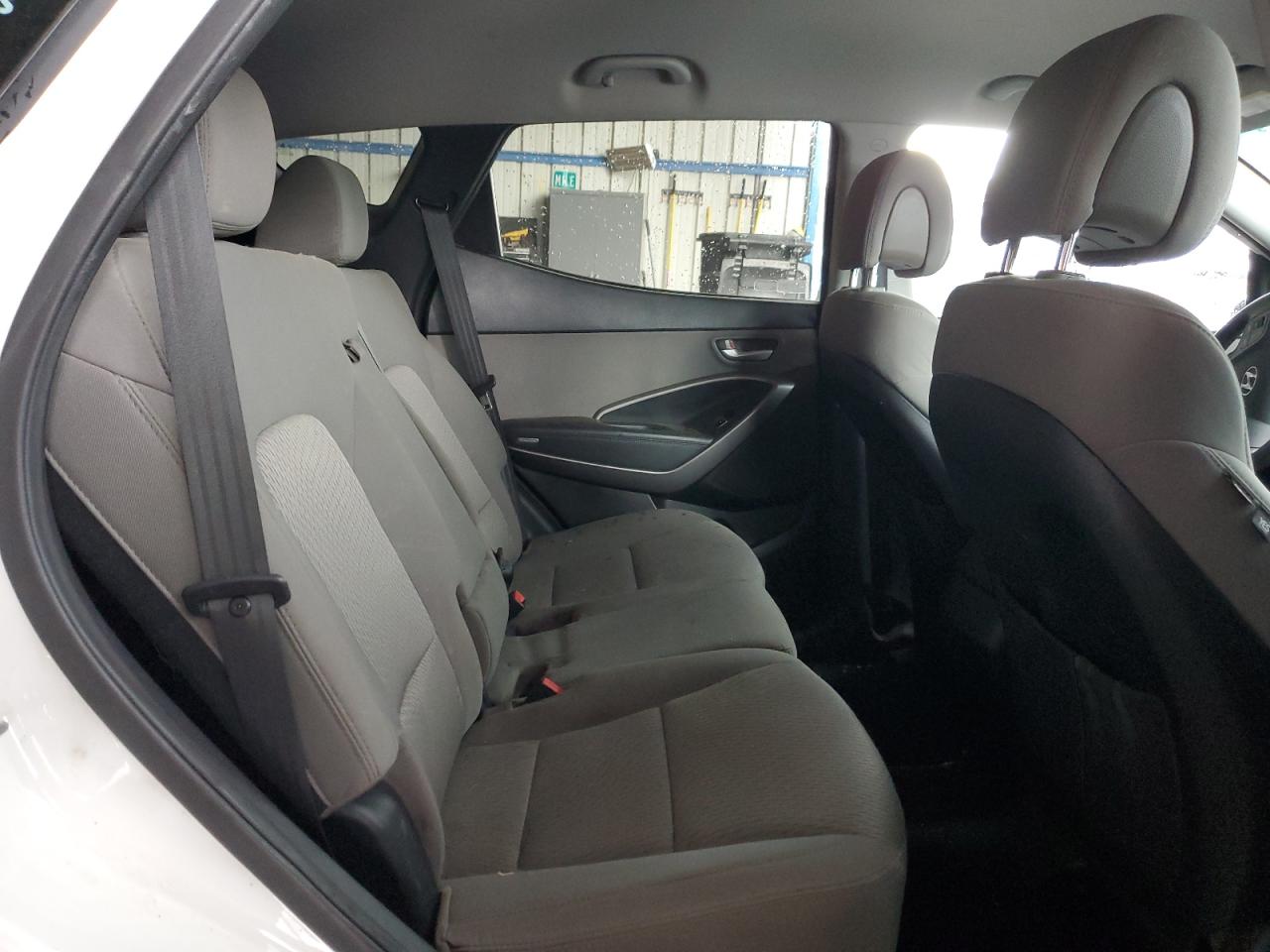 2016 Hyundai Santa Fe Sport VIN: 5XYZTDLB2GG353332 Lot: 84226275