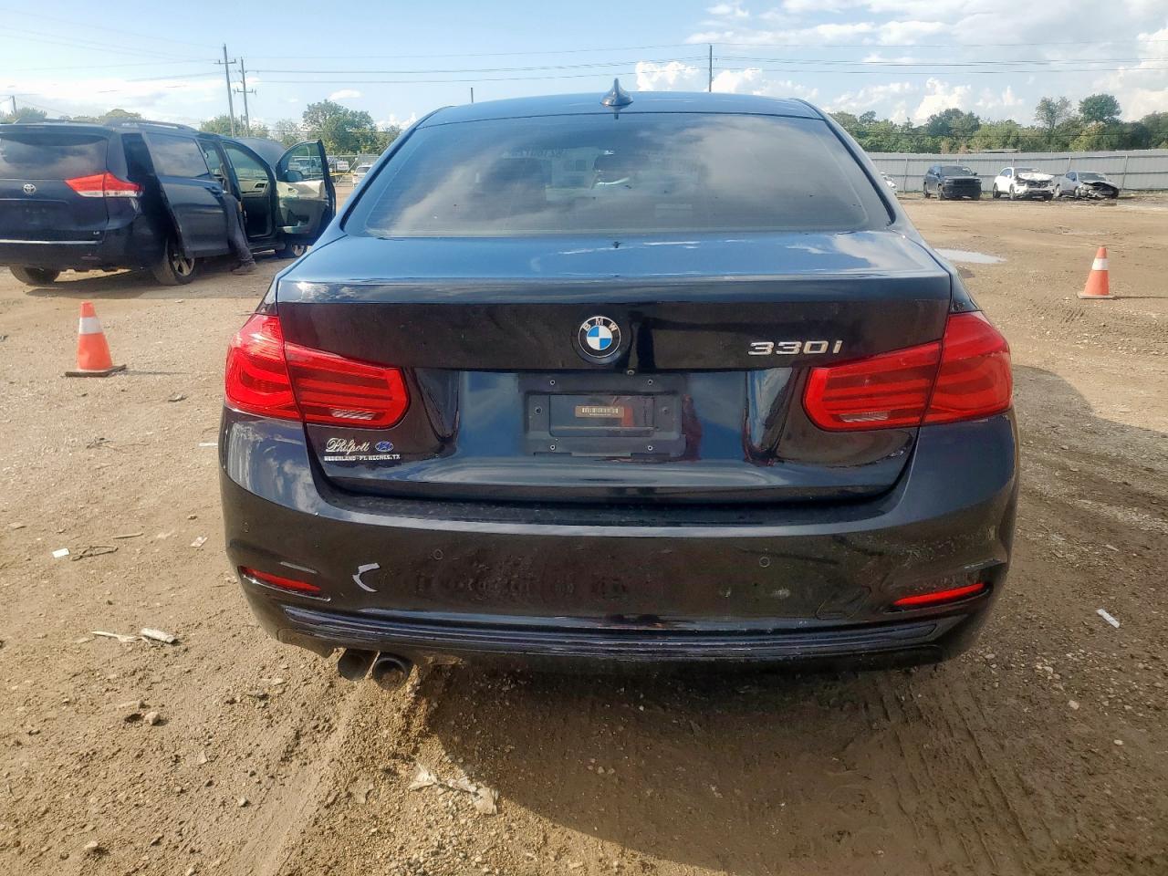 2018 BMW 330 I VIN: WBA8B9C53JEE81889 Lot: 82160725
