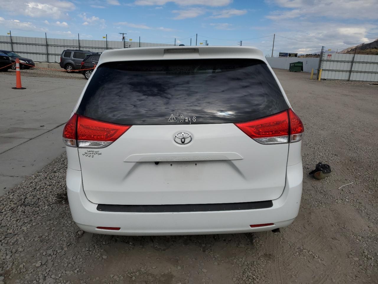 2013 Toyota Sienna VIN: 5TDZK3DC5DS319369 Lot: 81797015