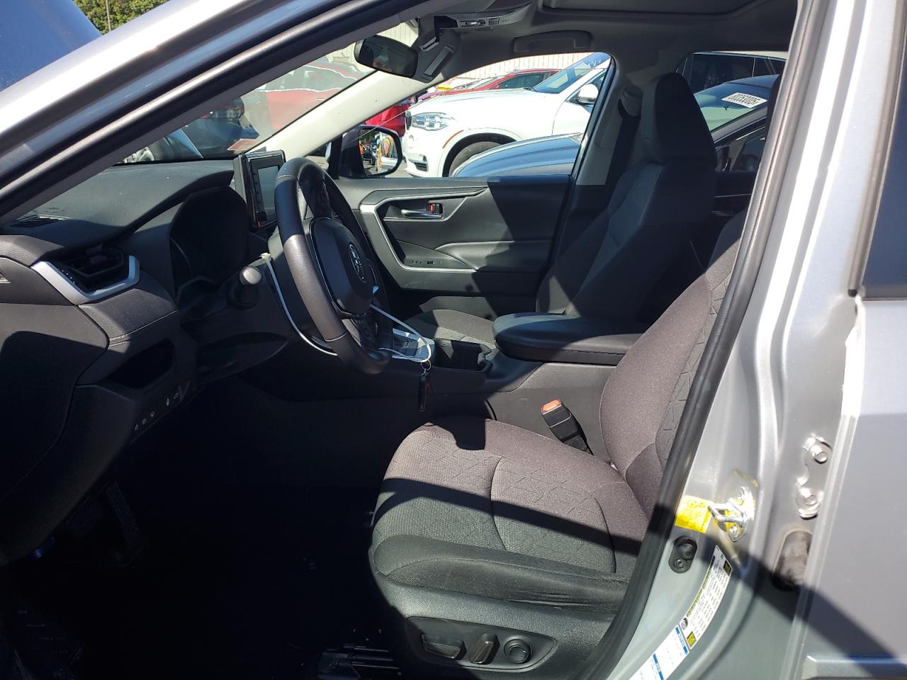 2022 Toyota Rav4 Xle VIN: 2T3RWRFV0NW137391 Lot: 80089575