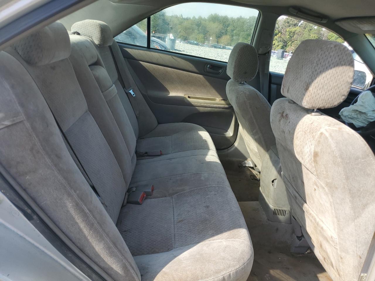 2003 Toyota Camry Le VIN: 4T1BE32K83U762382 Lot: 81790015