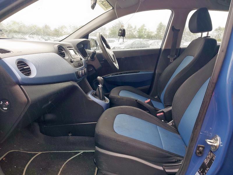 2015 HYUNDAI I10 SE 