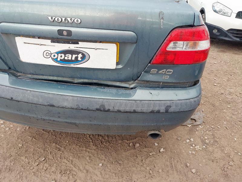 2002 VOLVO S40 S 