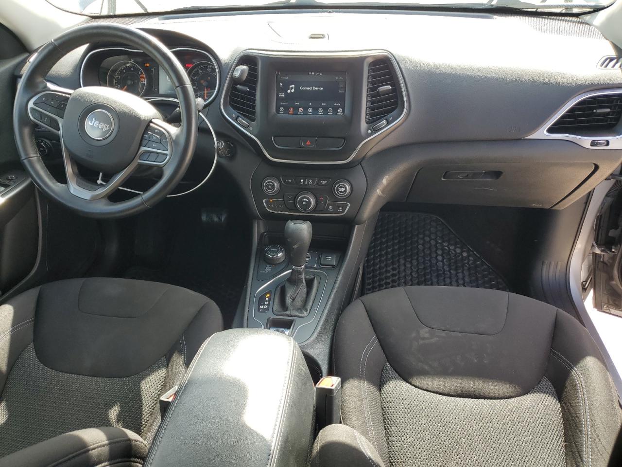 2019 Jeep Cherokee Latitude VIN: 1C4PJMCB1KD252089 Lot: 84031075