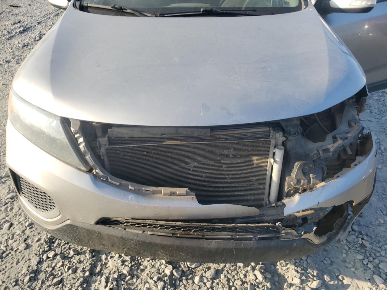 2012 Kia Sorento Base VIN: 5XYKT4A19CG279977 Lot: 83863465