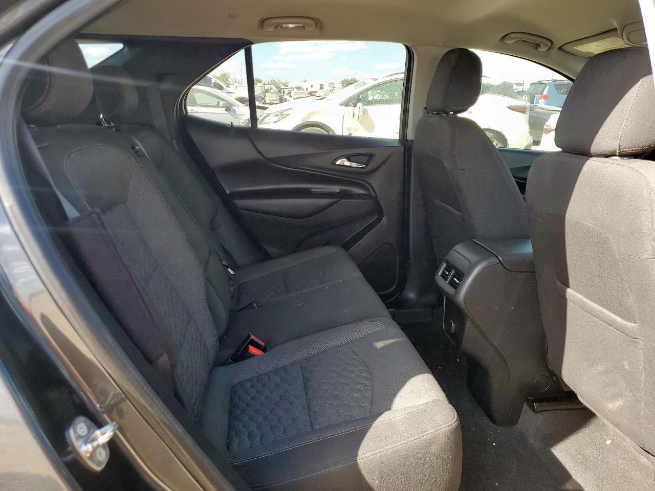 2018 Chevrolet Equinox Lt VIN: 3GNAXJEV3JS533519 Lot: 81870055