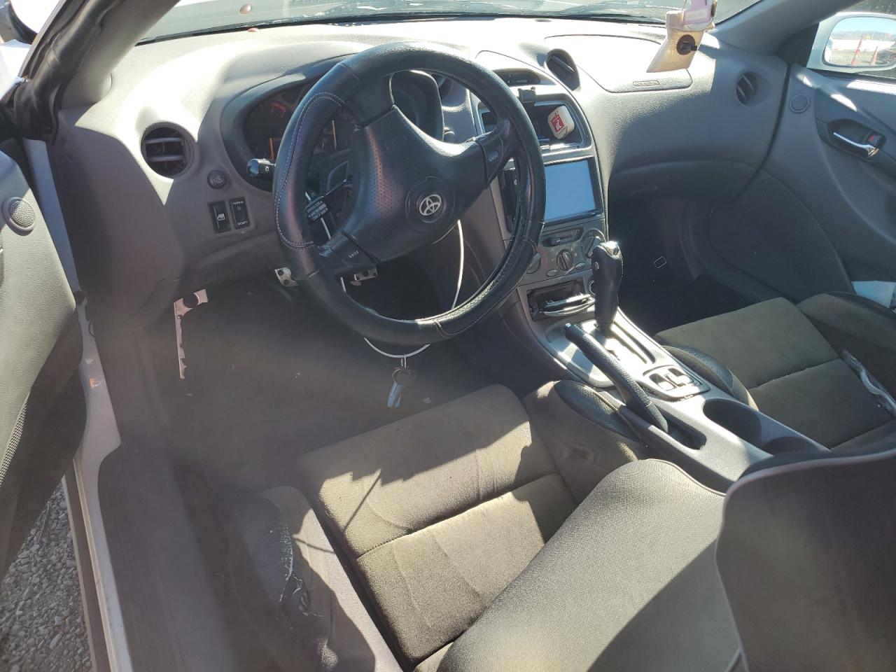 2000 Toyota Celica Gt- VIN: JTDDY32T1Y0007652 Lot: 84983035