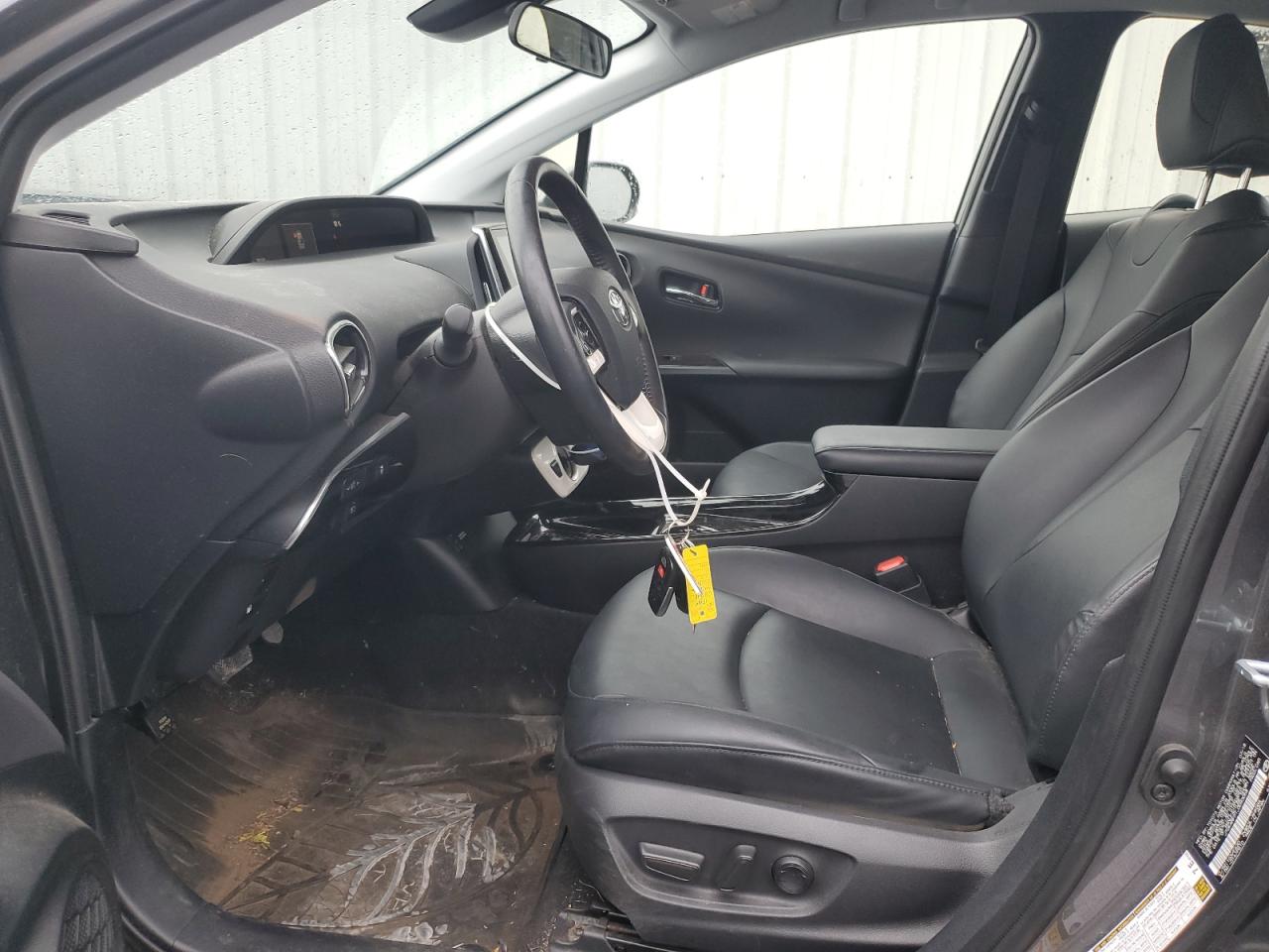 2018 Toyota Prius Prime VIN: JTDKARFP1J3093058 Lot: 81253135