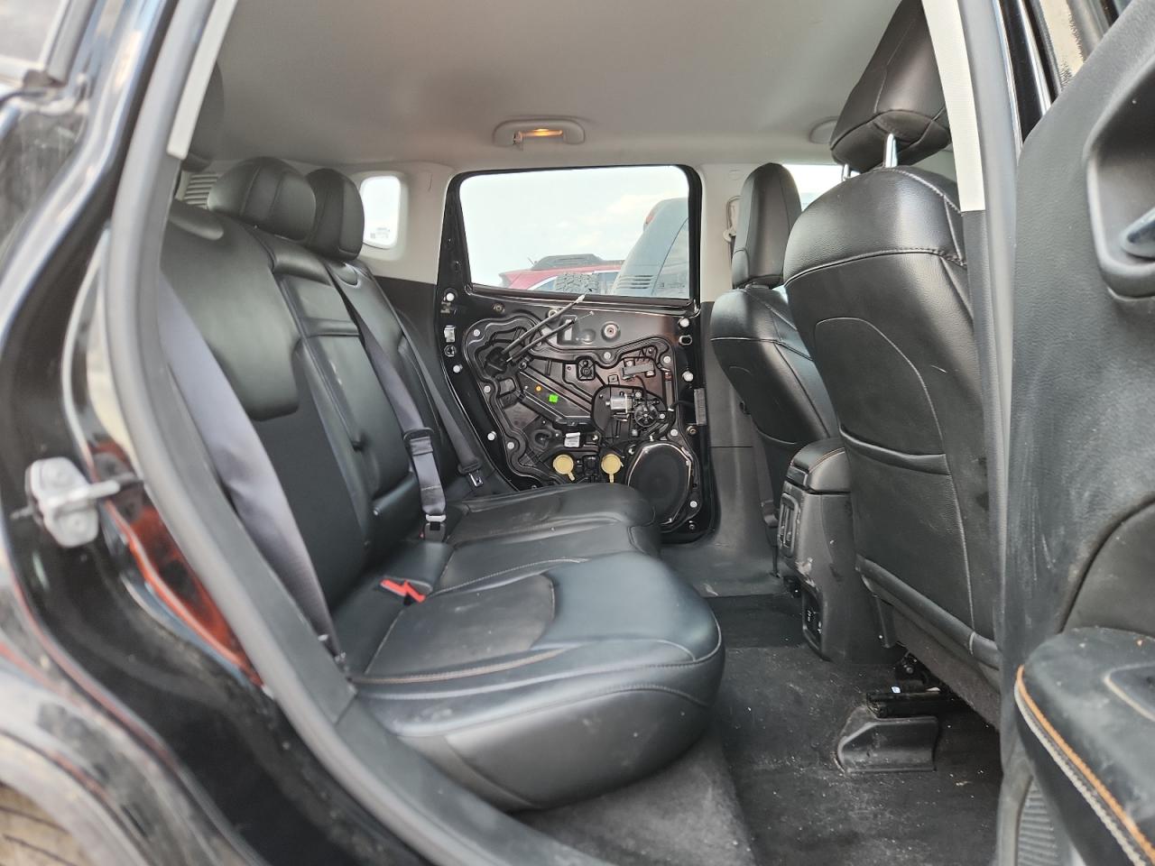 2018 Jeep Compass Latitude VIN: 3C4NJDBB1JT422954 Lot: 71838395