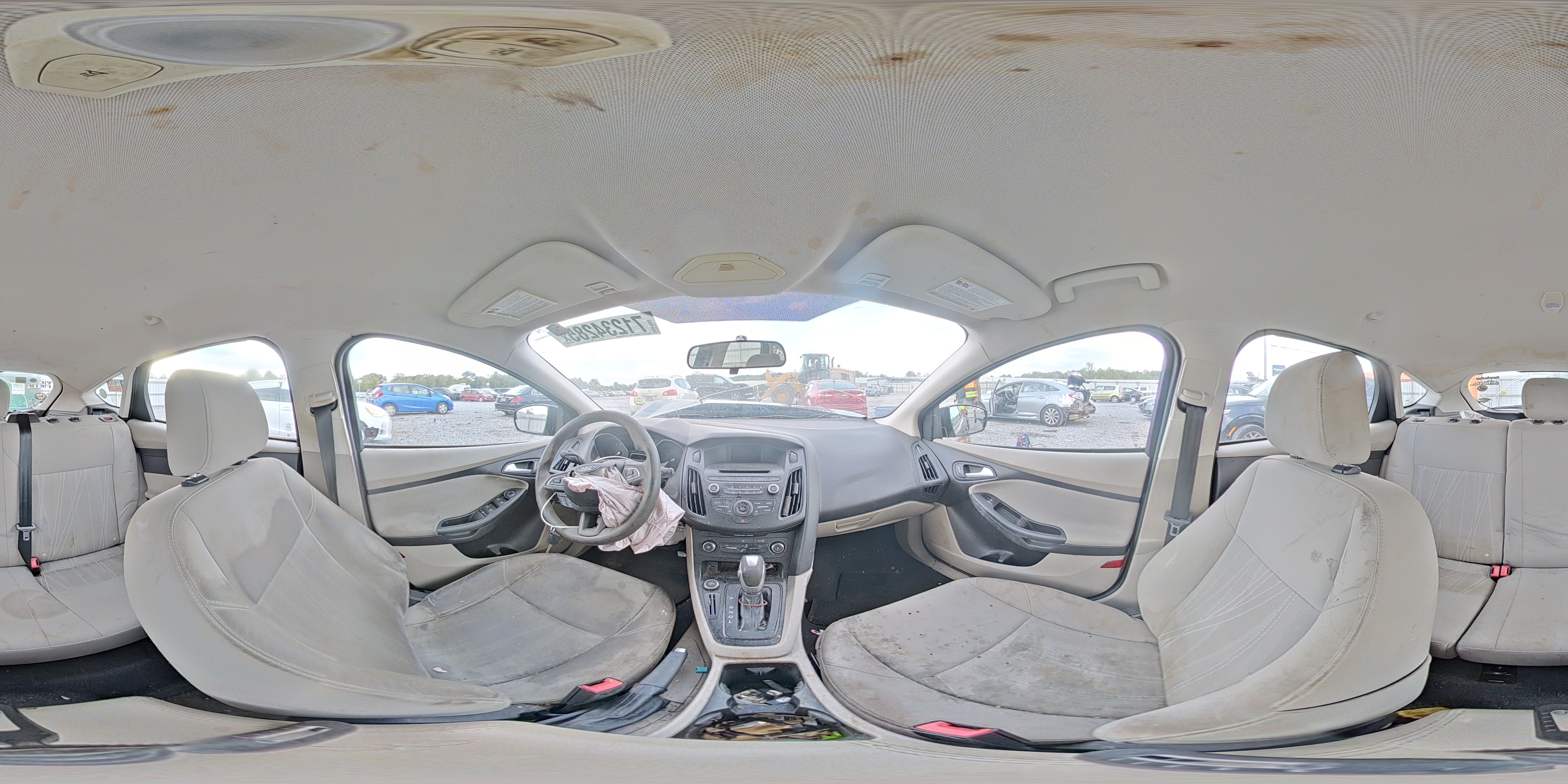 2015 Ford Focus Se VIN: 1FADP3K27FL214803 Lot: 71234285
