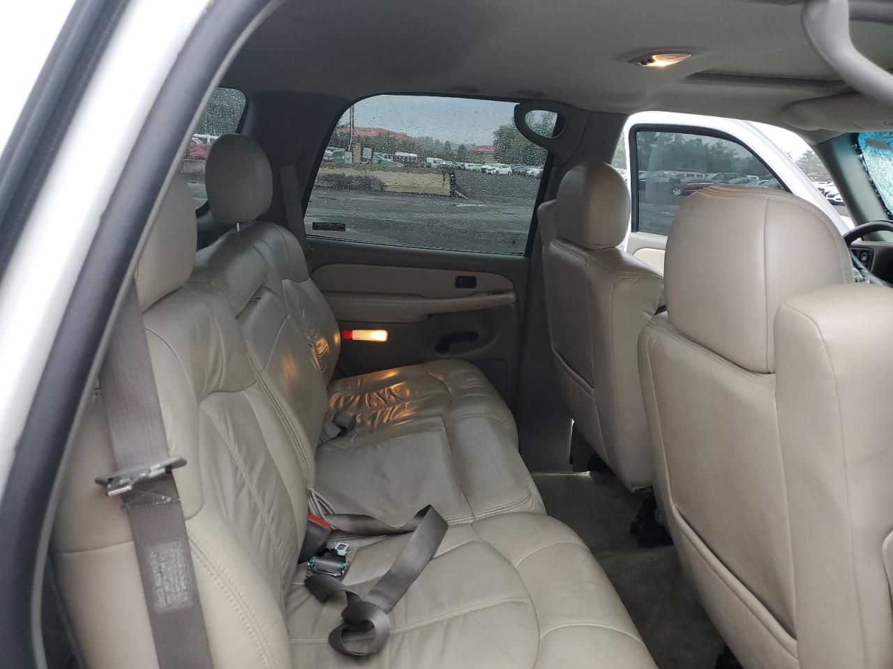 2001 Chevrolet Tahoe K1500 VIN: 1GNEK13T61J100084 Lot: 83929515