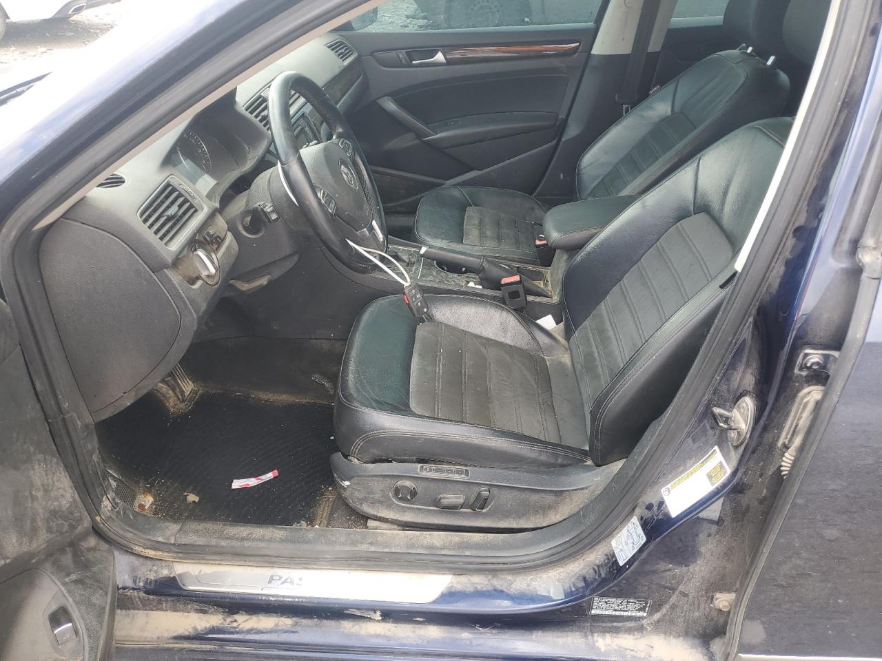 2014 Volkswagen Passat Sel VIN: 1VWCN7A39EC116039 Lot: 82036565