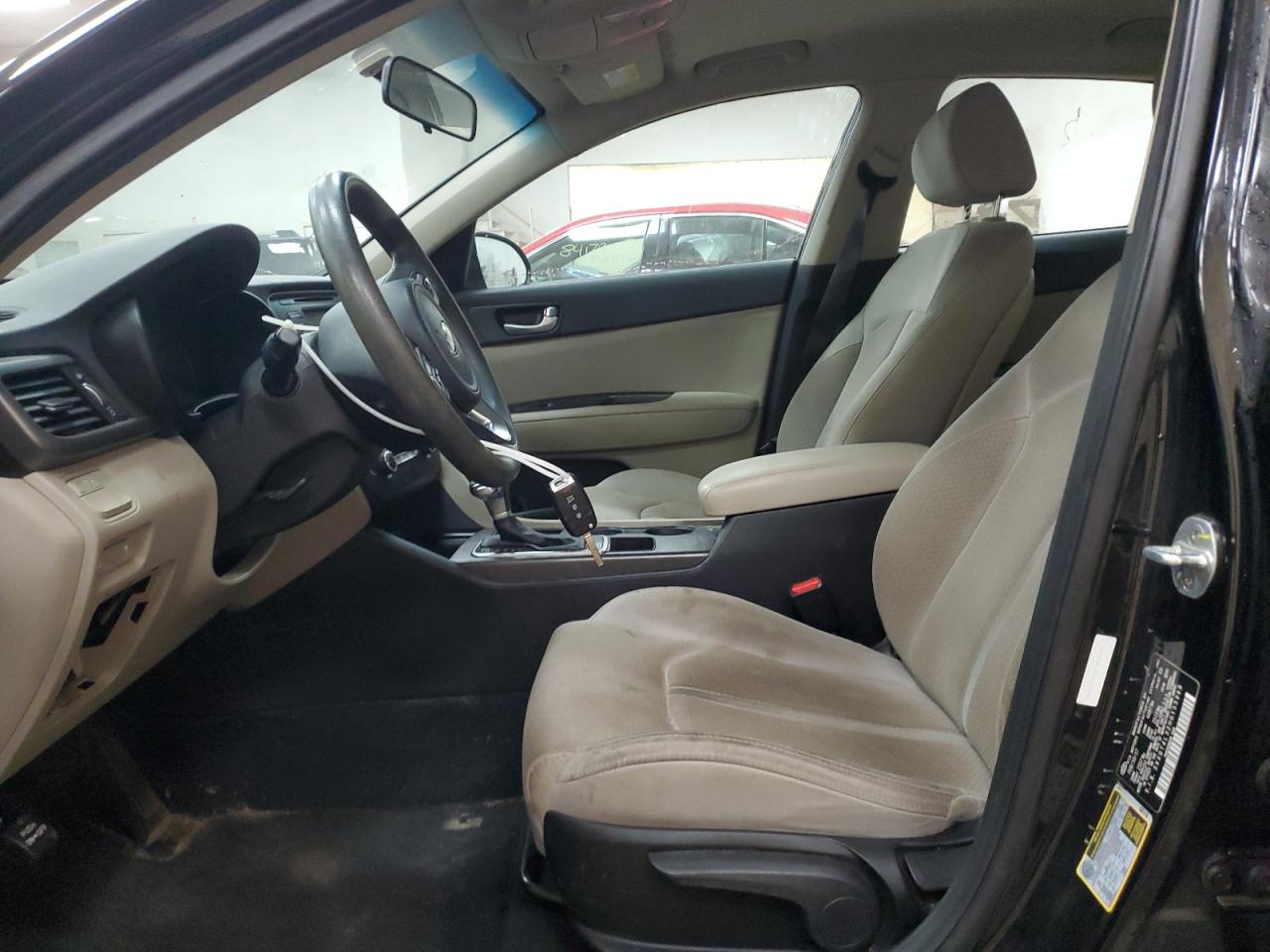 2017 Kia Optima Lx VIN: 5XXGT4L32HG155968 Lot: 84173345