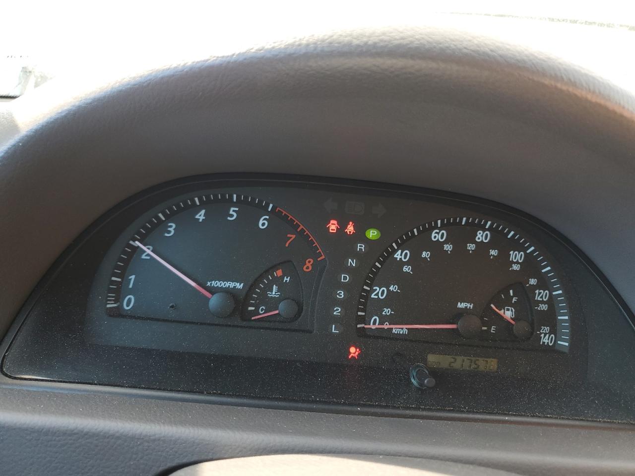 2004 Toyota Camry Le VIN: 4T1BF32K04U586247 Lot: 71740095