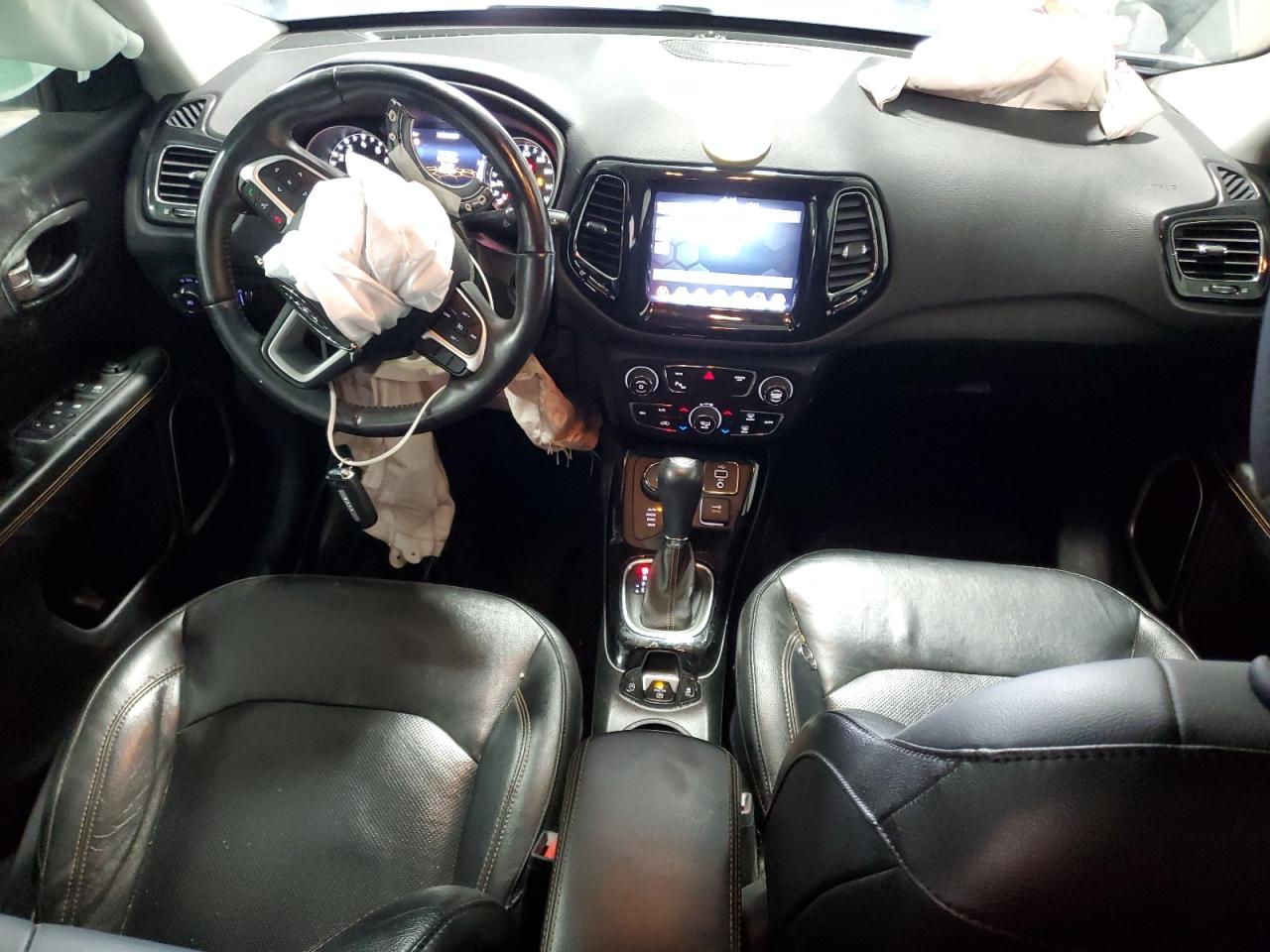 2018 Jeep Compass Limited VIN: 3C4NJDCB2JT210790 Lot: 81388905