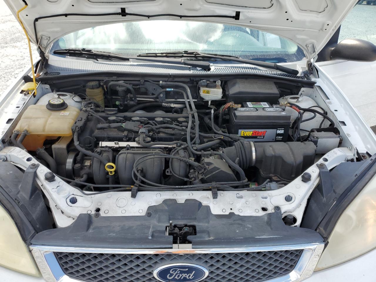 2005 Ford Focus Zx4 VIN: 1FAHP34N05W298095 Lot: 82097675