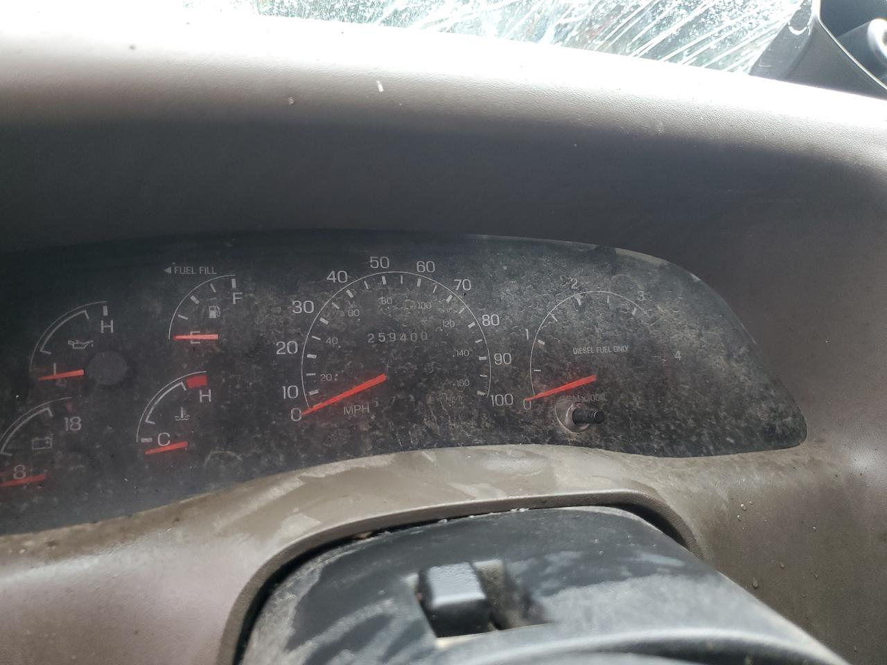 2000 Ford F350 Srw Super Duty VIN: 1FTSF31F2YEB80575 Lot: 82091025