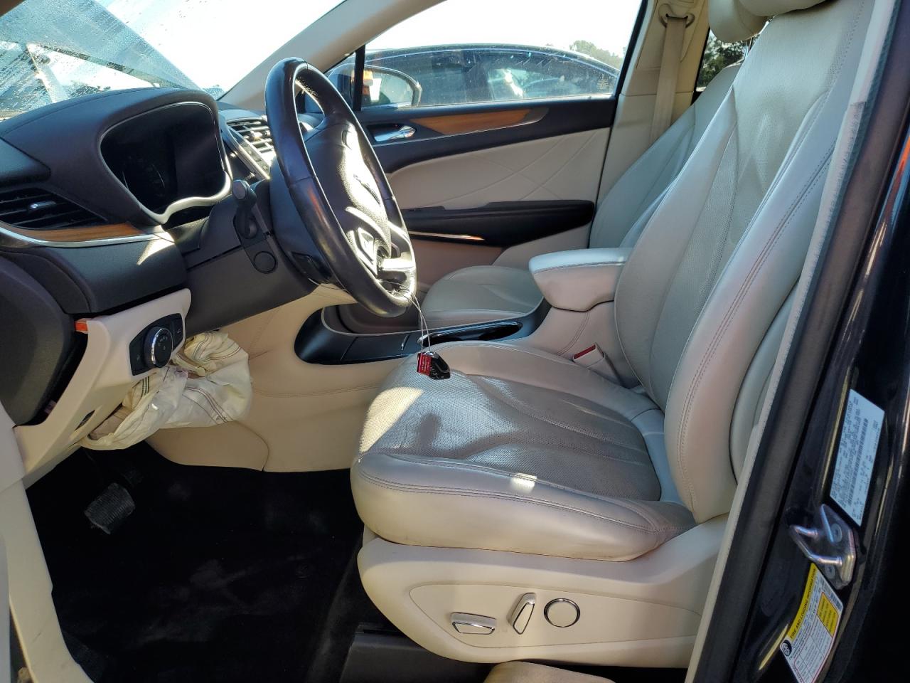 2015 Lincoln Mkc VIN: 5LMCJ1A93FUJ14257 Lot: 82045165