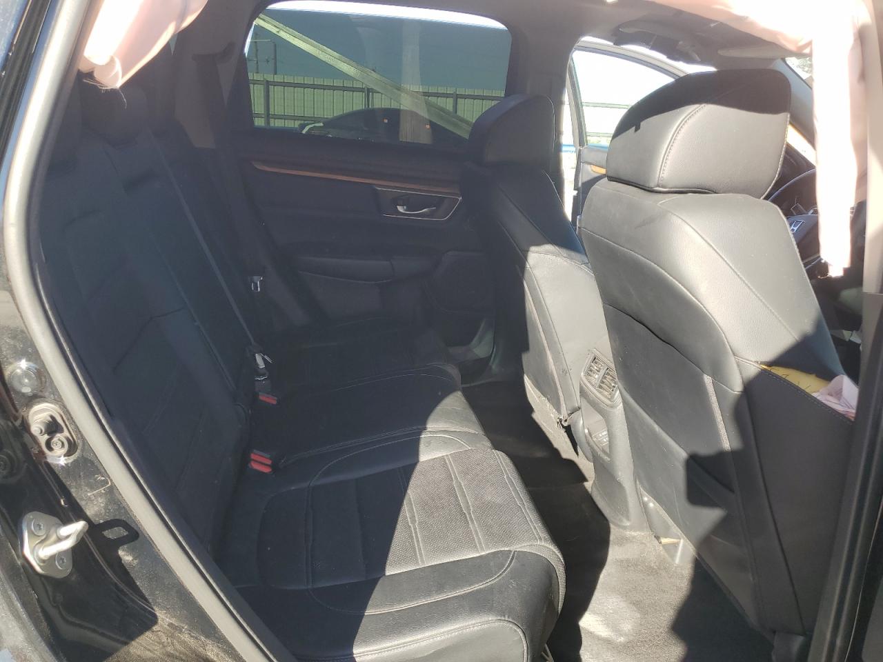 2017 Honda Cr-V Touring VIN: 5J6RW1H97HL015906 Lot: 81094565