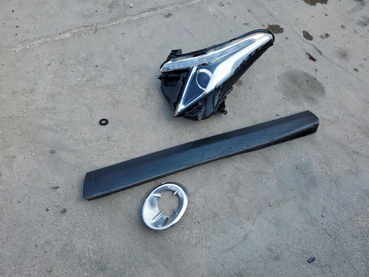 2018 Cadillac Xt5 Luxury VIN: 1GYKNCRS4JZ115417 Lot: 81292875