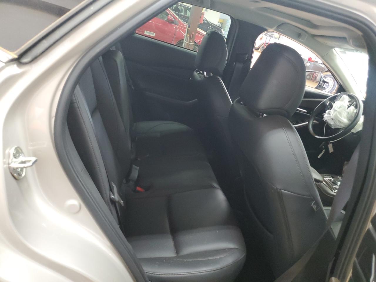 2024 Mazda Cx-30 Premium VIN: 3MVDMBDM3RM666129 Lot: 71495905