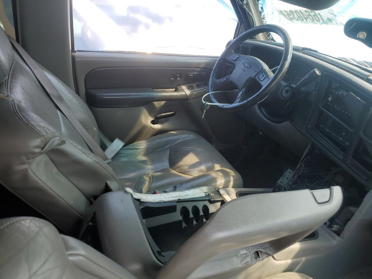 2003 Chevrolet Suburban C1500 VIN: 1GNEC16Z43J219140 Lot: 71664035